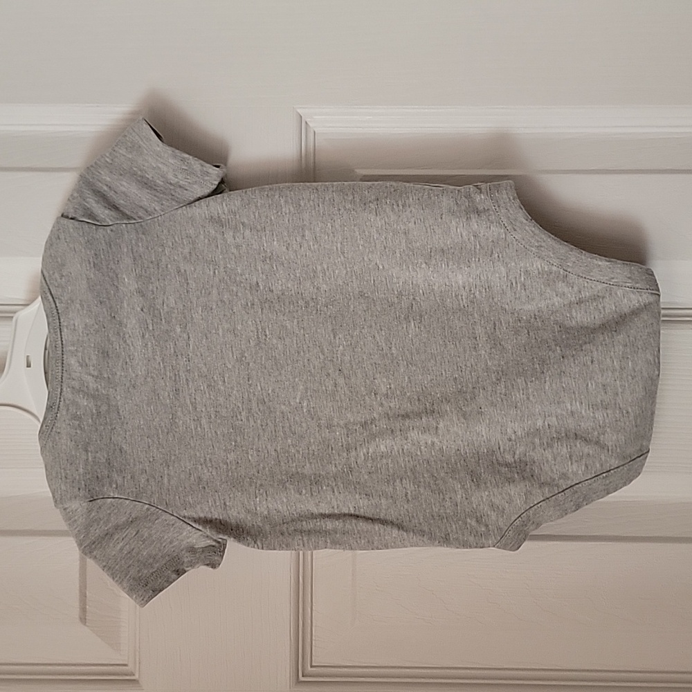 GAP Bodysuit - Picture 3 of 4